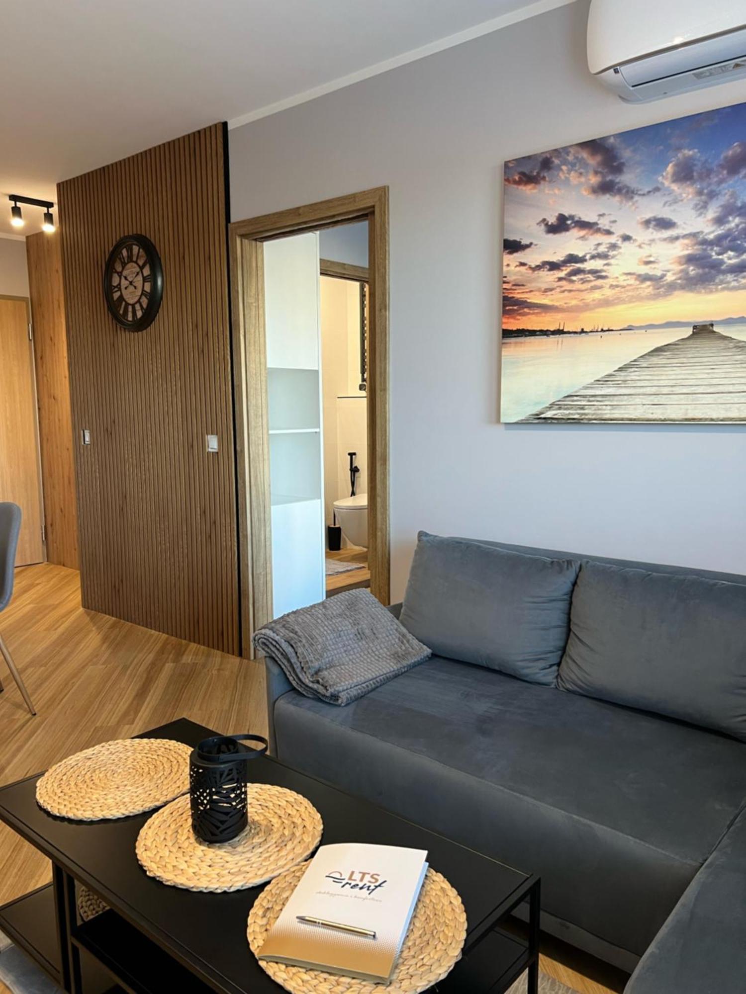 Lts Rent Luxury & Comfortable Residence Letnica กดัญสก์ ภายนอก รูปภาพ